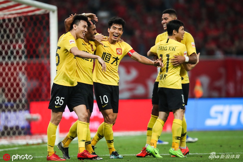 上港迎战恒大：国内豪华战火再度上演